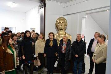 14 elevi și profesori de la Cernăuți, într-un schimb de experiență la Colegiul Național „Mihai Eminescu” Suceava