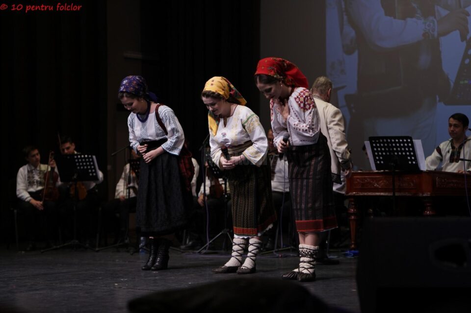 Gala de premiere „10 pentru folclor”, ediția a VIII-a, două zile de spectacole, la Suceava și Putna