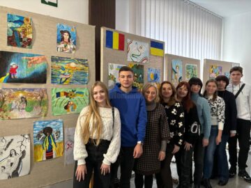 14 elevi și profesori de la Cernăuți, într-un schimb de experiență la Colegiul Național „Mihai Eminescu” Suceava
