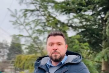 Bogdan Loghin îi invită pe rădăuțeni să împodobească bradul împreună