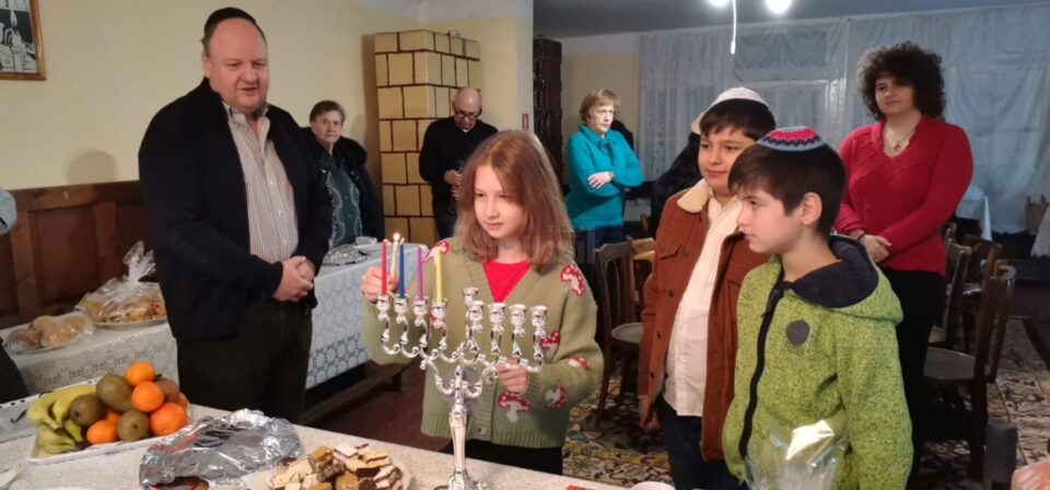 Hanuca, „Sărbătoarea luminilor”, celebrată de Comunitatea evreilor suceveni