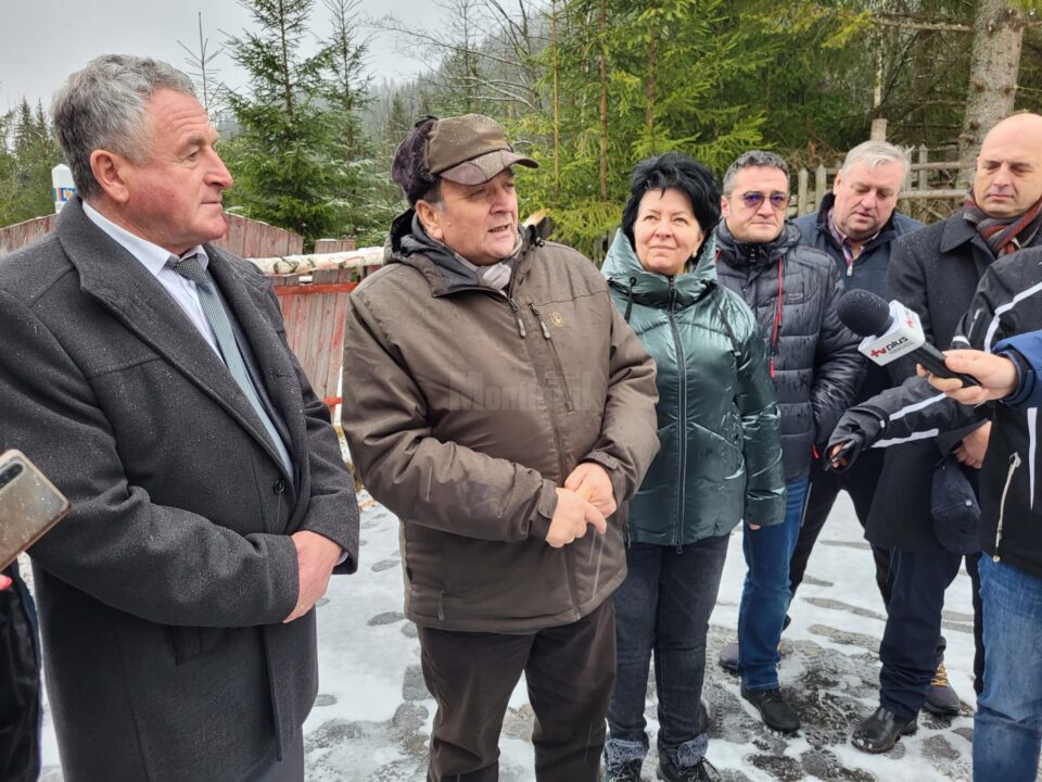 Flutur consideră că finalizarea drumului de la Izvoarele Sucevei la Șepit crește șansele pentru deschiderea acestui punct de trecere a frontierei Flutur consideră că finalizarea drumului de la Izvoarele Sucevei la Șepit crește șansele pentru deschiderea acestui punct de trecere a frontierei