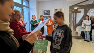 Clubul Lions Suceava a premiat elevii suceveni care au participat la Concursul internațional „Afișe pentru pace”