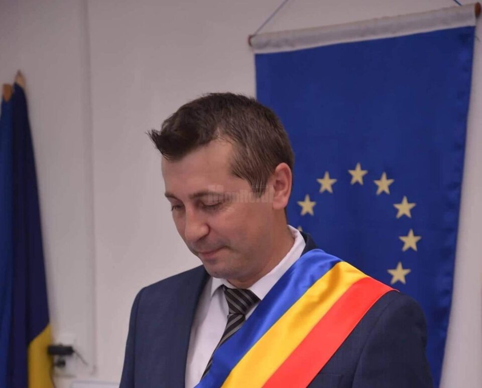 Primarul comunei Frătăuții Noi, George Olari