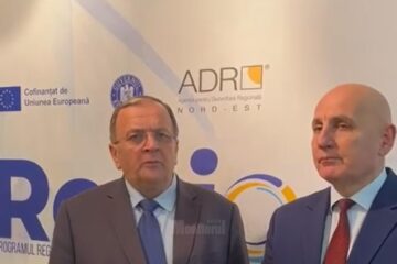Președintele CJ Suceava, Gheorghe Flutur, și directorul ADR Nord-Est, Vasile Asandei