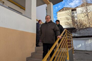 Gheorghe Flutur a verificat lucrările de modernizare de la Grădinița Specială din Fălticeni