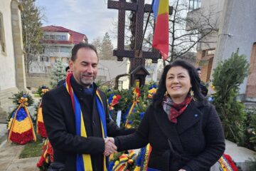 Președinții PMP și USR Suceava, Marian Andronache și Gianina Ursu