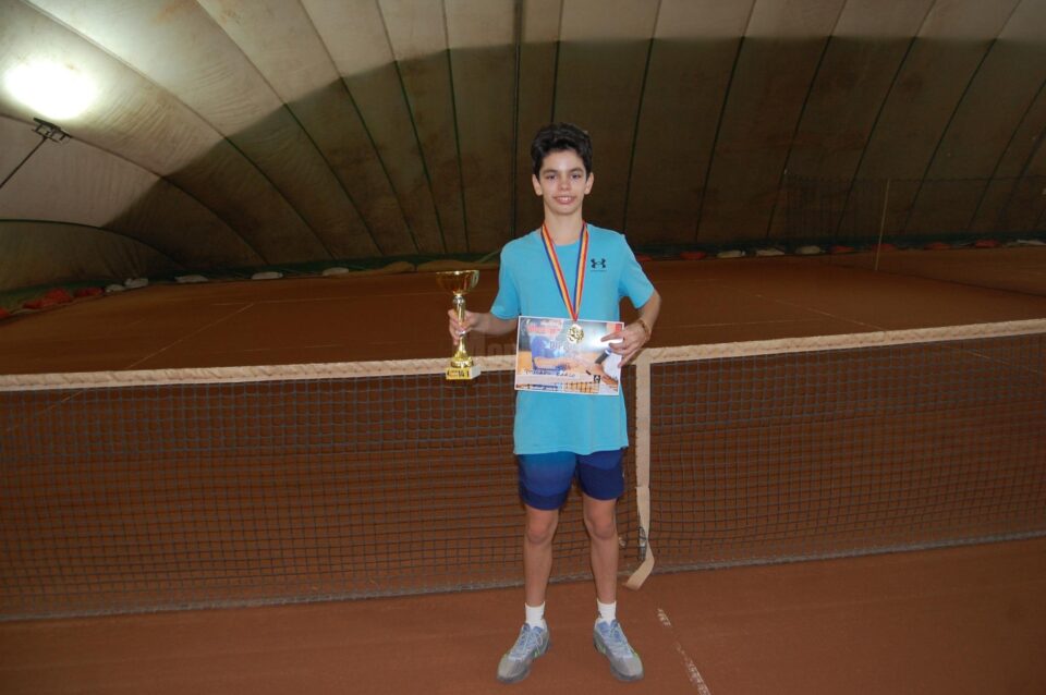 Câmpulungeanul Karlo Piticaru, campionul categoriei Băieți 18 ani