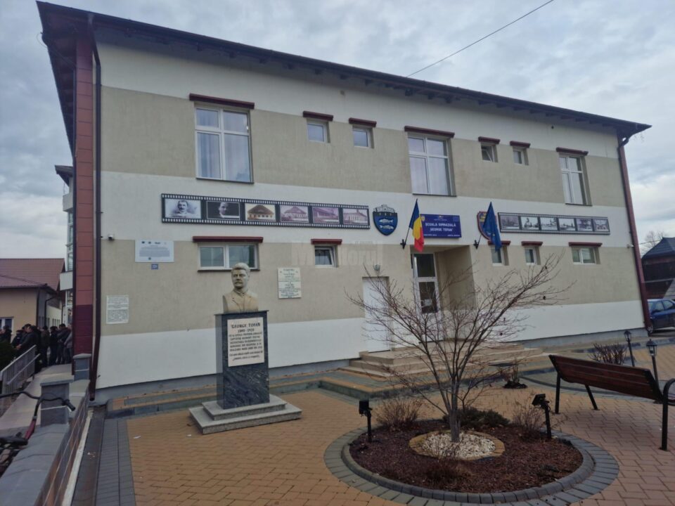 Școala câștigă spații noi odată cu această extindere