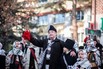 Festivalul de datini și obiceiuri de iarnă de la Vatra Dornei va avea loc vineri, 29 decembrie