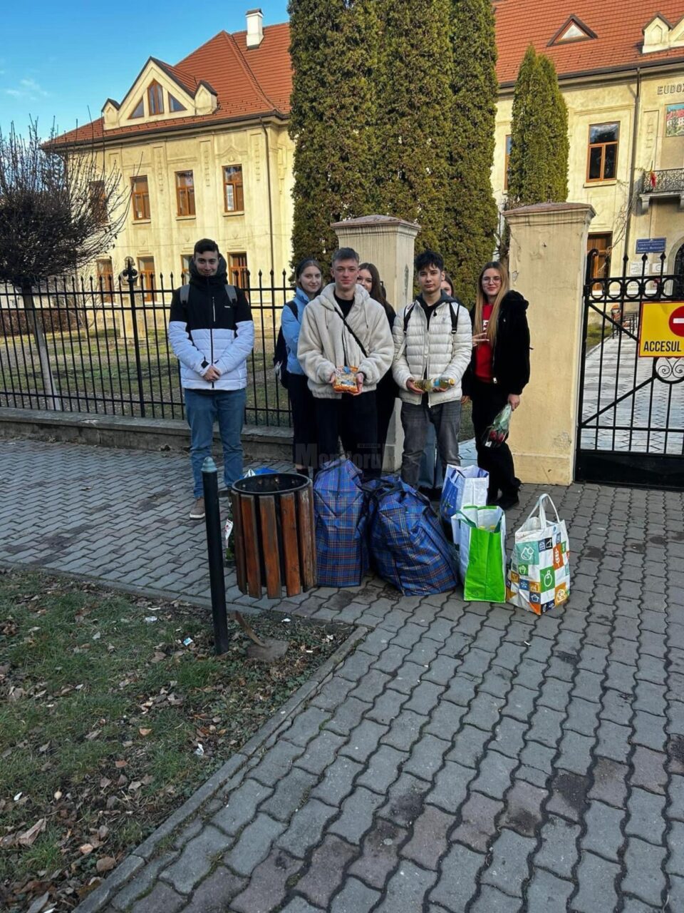 Campania Umanitară „Când iubești, dăruiești!”