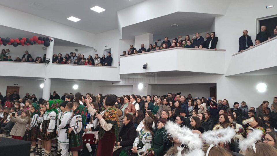 Festivalul local de datini și obiceiuri de iarnă „După datina străbună”, ediția a IX-a, la Casa de Cultură din Cajvana