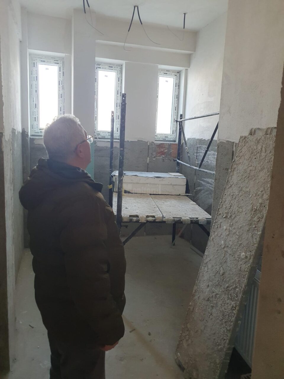 Noua clădire pentru învățământ gimnazial de la Colegiul Național ”Petru Rareș” 5