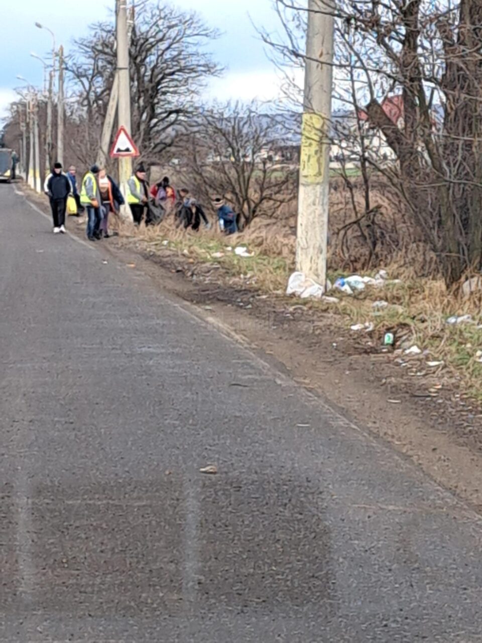Acțiune de strângere a tonelor de gunoaie