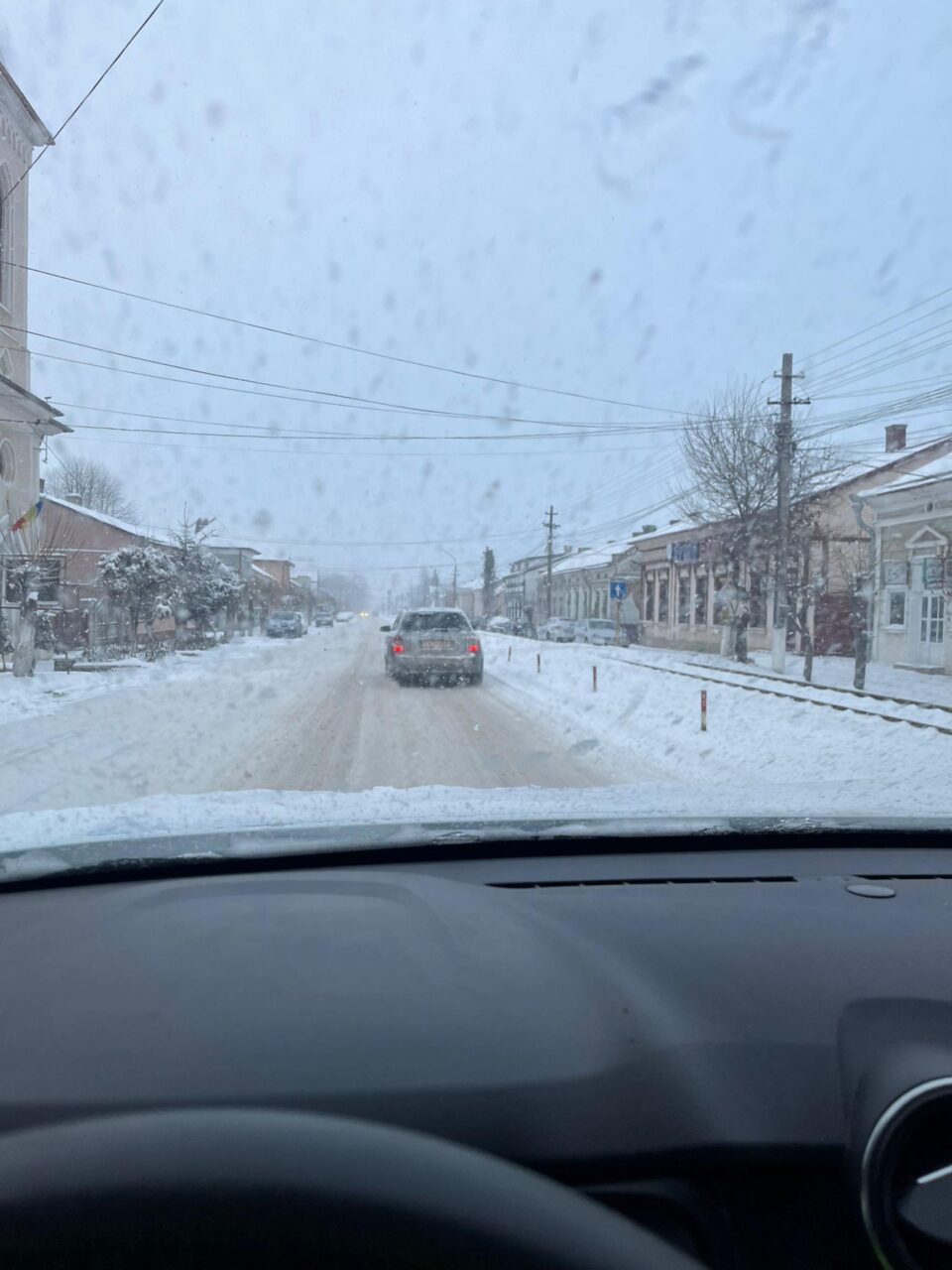 multe străzi din Rădăuți nu au fost deszăpezite