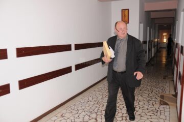 Vasile Andriciuc, primarul comunei Șcheia