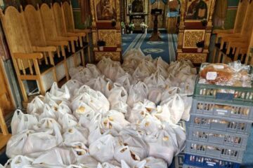 Campania umanitară „Pâinea cea de toate zilele”, pentru ajutorarea familiilor necăjite, continuă, la Fălticeni