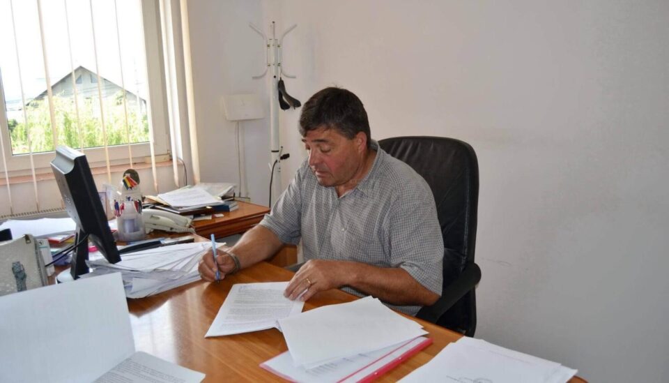 Primarul comunei Fântâna Mare, Vasile Mucilenița