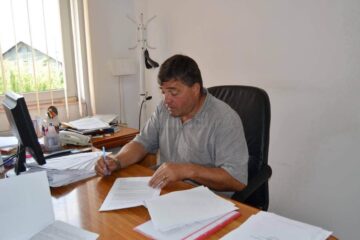 Primarul comunei Fântâna Mare, Vasile Mucilenița