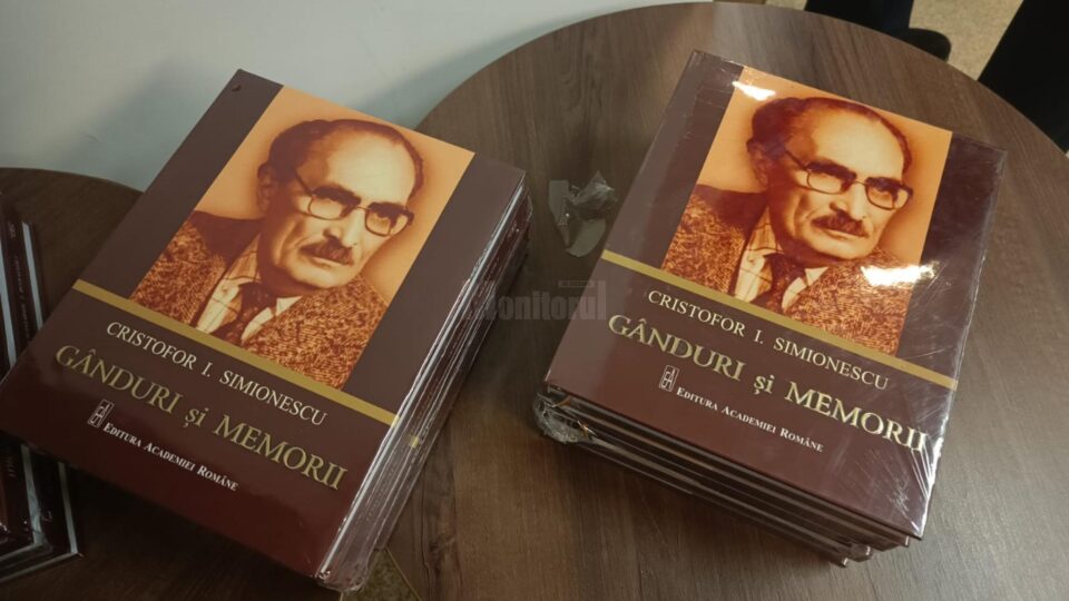 Trei personalități au primit ordinul ”Meritul Bucovinei” în cadrul unei acțiuni unde s-a lansat și o carte eveniment