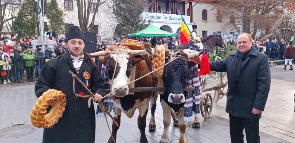 Niculai Barbă consideră ultima ediție a programului Crăciun în Bucovina ca fiind cea mai de succes dintre cele organizate până în prezent Niculai Barbă consideră ultima ediție a programului Crăciun în Bucovina ca fiind cea mai de succes dintre cele organizate până în prezent