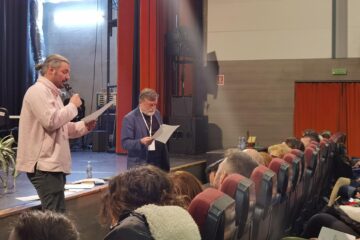 ”Amintiri literare. Poeții pe care i-am cunoscut”, conferința susținută de Matei Vișniec cu sala plină, la TMMVS