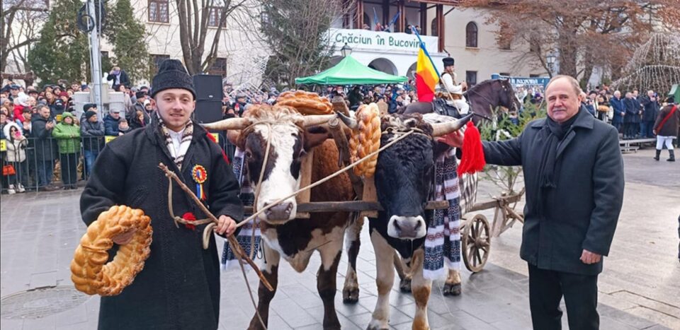 Niculai Barbă consideră ultima ediție a programului ”Crăciun în Bucovina” ca fiind cea mai de succes dintre cele organizate până în prezent Niculai Barbă consideră ultima ediție a programului ”Crăciun în Bucovina” ca fiind cea mai de succes dintre cele organizate până în prezent