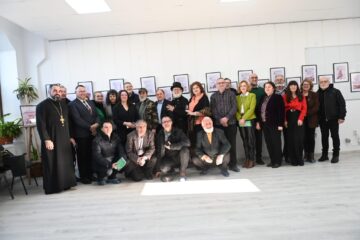 Maestrul Mihai Pânzaru - PIM și-a sărbătorit ziua de naștere printre prieteni și colaboratori, la Galeria Zamca, la vernisajul expoziției „Sublimare”