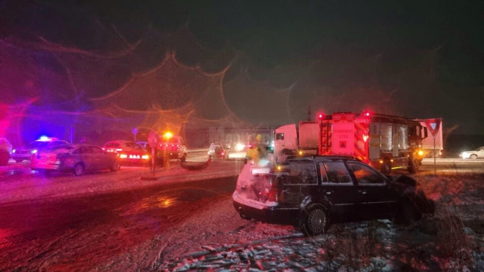 Carambol între patru autovehicule, la Rădăuți