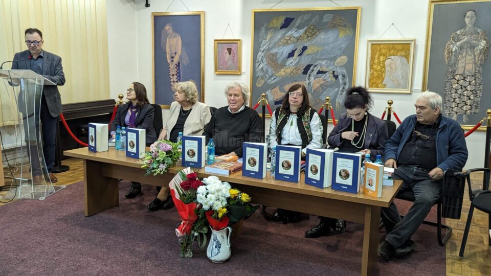 Poveștile de călătorie ale scriitoarei Doina Cernica, „un pilon important al culturii sucevene”, prezentate la Biblioteca Bucovinei