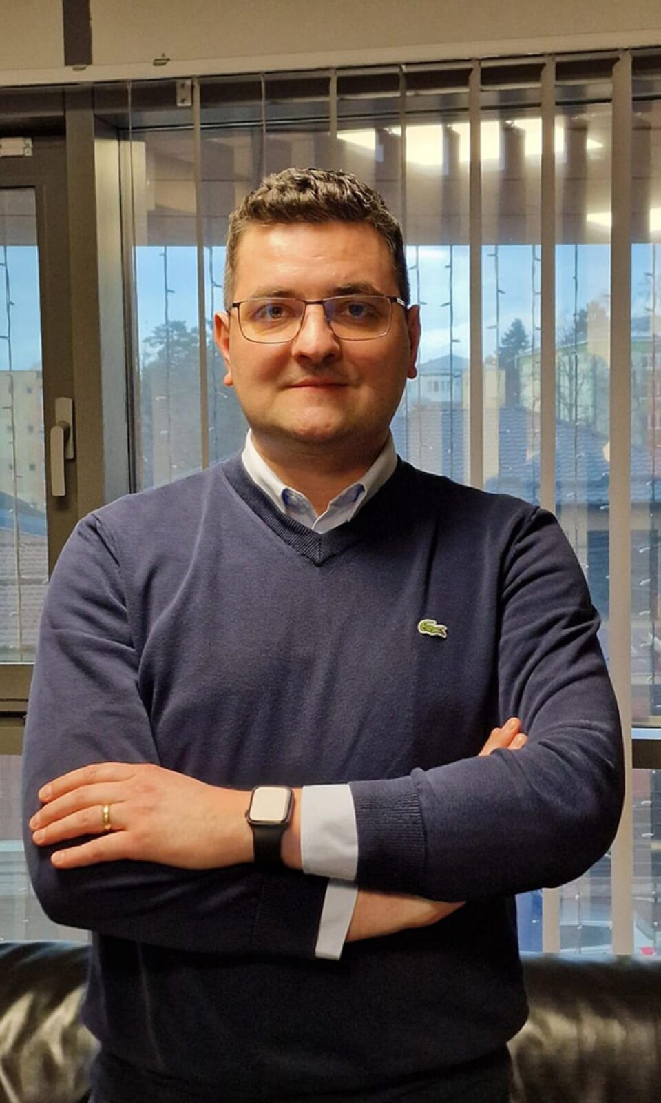 Noul arhitect-șef al Sucevei, Ioan C. Lungu, este un tânăr de 34 de ani care a terminat studiile la Iași Noul arhitect-șef al Sucevei, Ioan C. Lungu, este un tânăr de 34 de ani care a terminat studiile la Iași