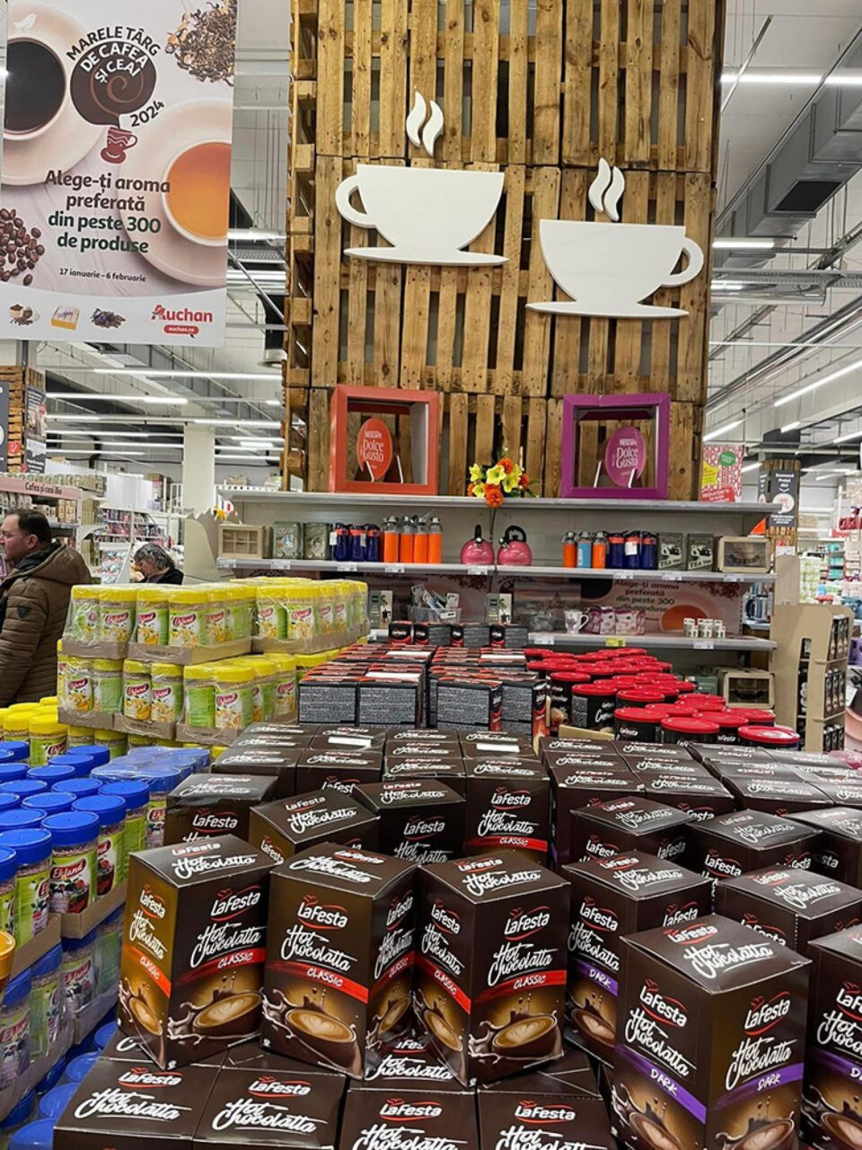 Peste 300 de produse și arome la cea de-a XII-a ediție a Marelui Târg de Cafea și Ceai