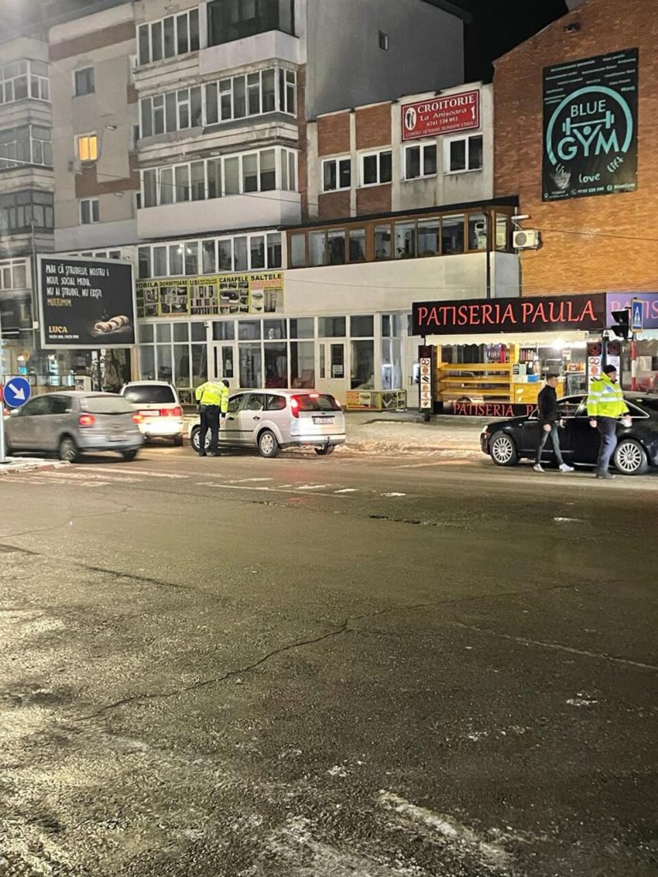 Razie de amploare a polițiștilor în orașul Fălticeni