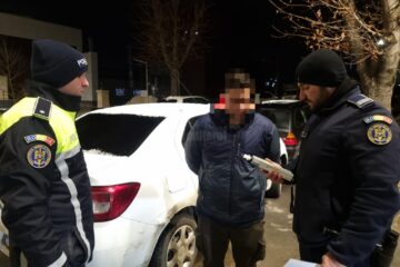Razie de amploare a polițiștilor în orașul Fălticeni