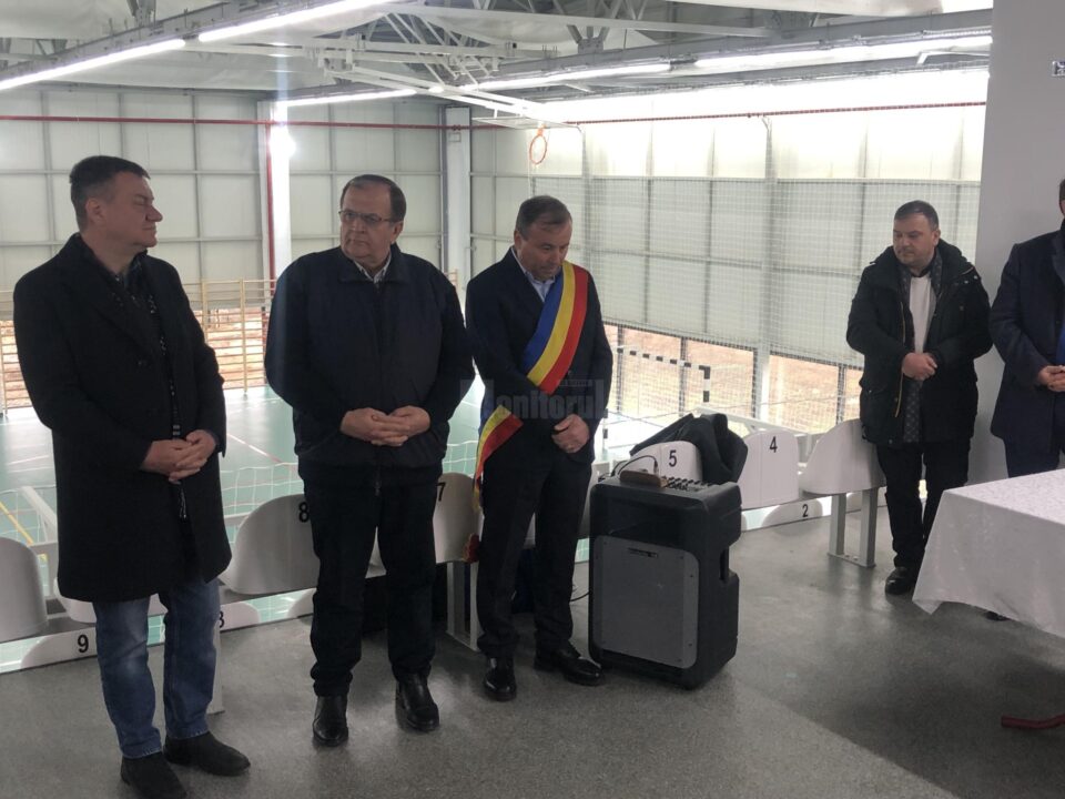 Președintele CJ Suceava, Gheorghe Flutur, consideră că investițiile realizate de Tomiță Onisii au transformat Liteniul într-un adevarat oraș