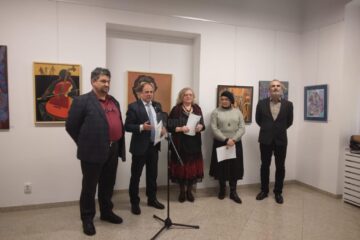 Vernisajul expoziției de artă plastică „Pe aripi de cântec”