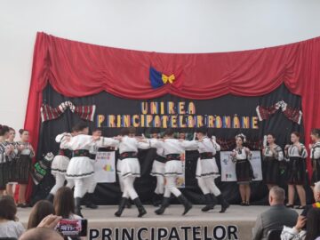 Ziua Micii Uniri - 24 Ianuarie - sărbătorită la Liceul Tehnologic „Ștefan cel Mare” Cajvana