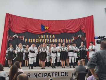 Ziua Micii Uniri - 24 Ianuarie - sărbătorită la Liceul Tehnologic „Ștefan cel Mare” Cajvana