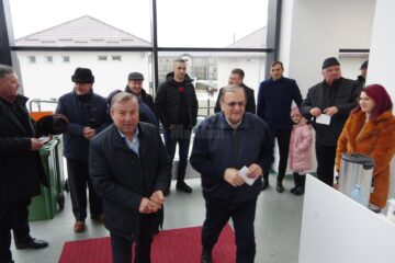 La Liteni a fost inaugurată o nouă sală de sport