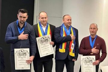 Fălticenenii Lucian și Ionel Aparaschivei s-au impus la Olimpiadă cu porumbelul Schumi