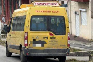 Microbuz școlar (foto generic)