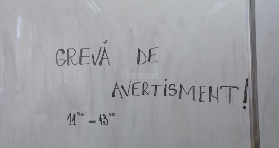 Teoretic, aproape 20 de primării din județul Suceava vor fi, miercuri, în grevă de avertisment și de luni în grevă generală Teoretic, aproape 20 de primării din județul Suceava vor fi, miercuri, în grevă de avertisment și de luni în grevă generală