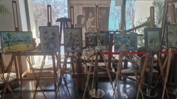 40 de lucrări realizate de artiștii Iosif Csukat și Ovidiu Ambrozie Bortă - BOA pot fi admirate la Centrul Cultural Bucovina. Foto artistul.studio