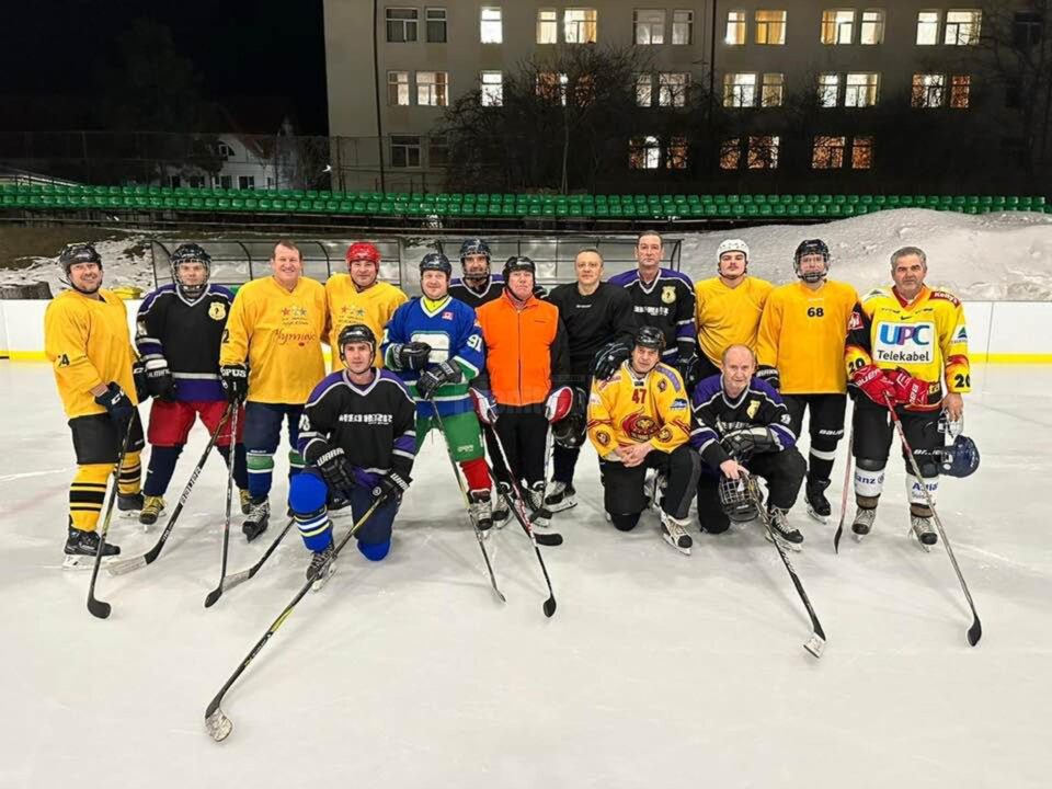 Hocheiștii veterani suceveni sunt pregătiți pentru Bucovina Cup