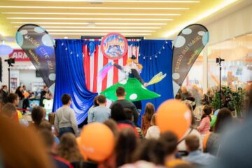 Ateliere de creație și spectacole de teatru pentru copii, în fiecare sâmbătă, la Iulius Mall Suceava