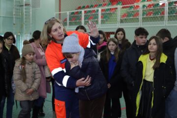 Elevii din Cornu Luncii învață să acorde primul ajutor