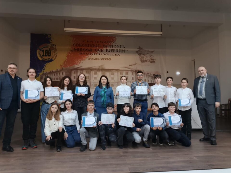 Premii valoroase pentru elevii suceveni