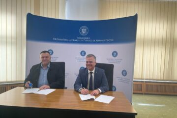 Primarul Danut Candrea a semnat contractul prin programul Anghel Saligny