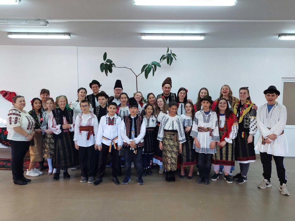 Studenți belgieni, în practică la Gura Humorului