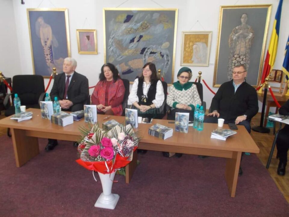 Volumul „Destine fracturate”, semnat de scriitorul câmpulungean Vasile Aioanei, a fost lansat la Biblioteca Bucovinei